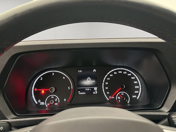 Volkswagen Caddy 17 of 29