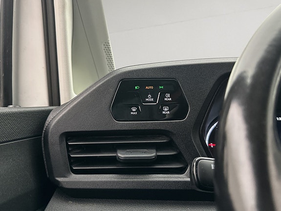 Volkswagen Caddy 13 of 29