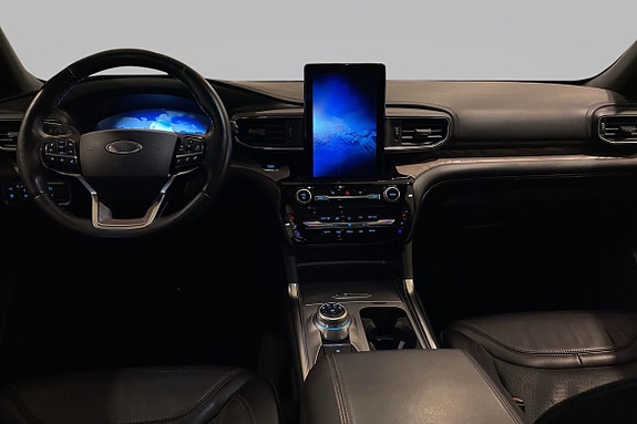 Ford Explorer 8 of 20