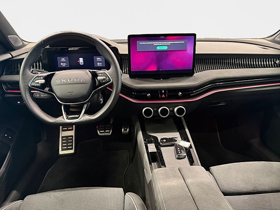 Skoda Superb 10 of 15