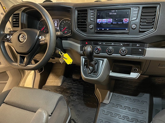 Volkswagen Crafter 4 of 14