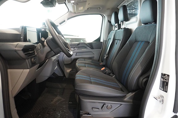 Ford Transit Custom 5 of 15