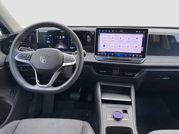 Volkswagen Tiguan 9 of 21