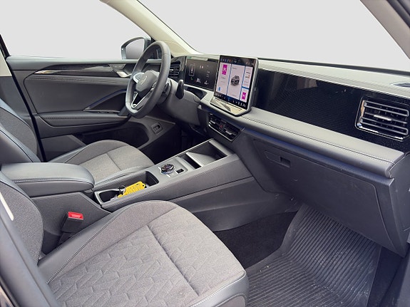 Volkswagen Tiguan 11 of 21