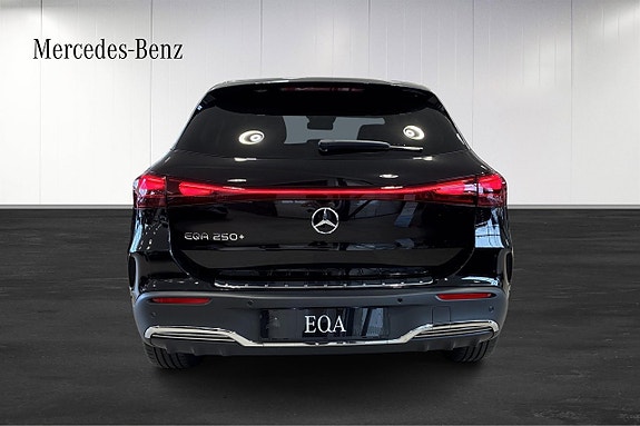 Mercedes-Benz EQA250+ 6 of 14