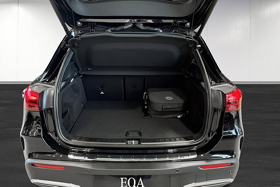 Mercedes-Benz EQA250+ 7 of 14