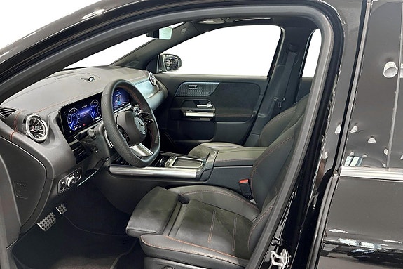 Mercedes-Benz EQA250+ 14 of 14