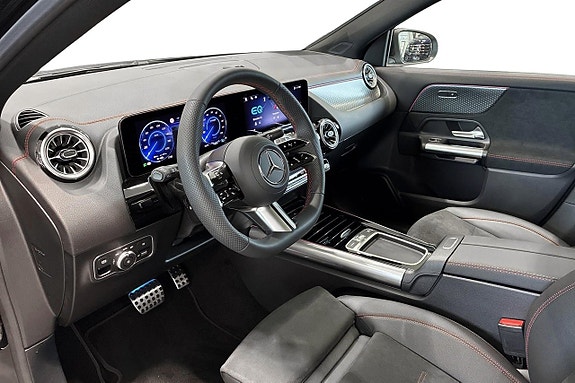 Mercedes-Benz EQA250+ 8 of 14