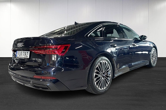 Audi A6 4 of 17