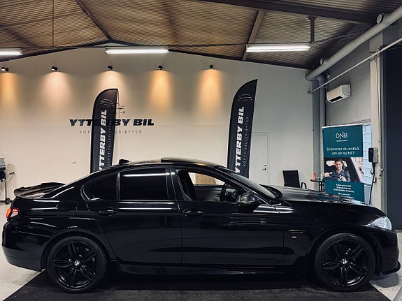 BMW 520d 2 of 10