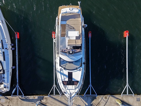 Galeon 360 Fly | 2022 3 of 12