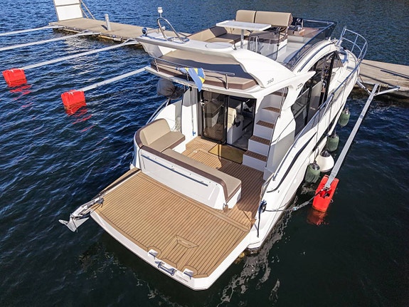 Galeon 360 Fly | 2022 4 of 12