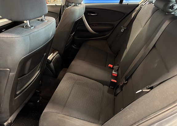 BMW 116d 7 of 14