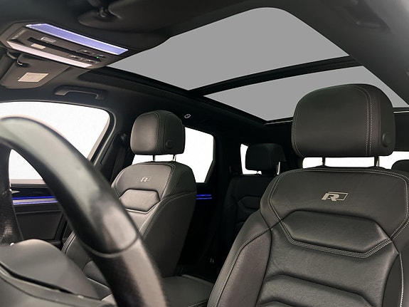 Volkswagen Touareg 15 of 30