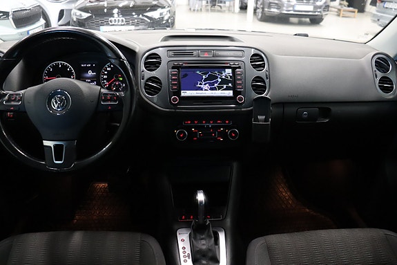 Volkswagen Tiguan 13 of 28