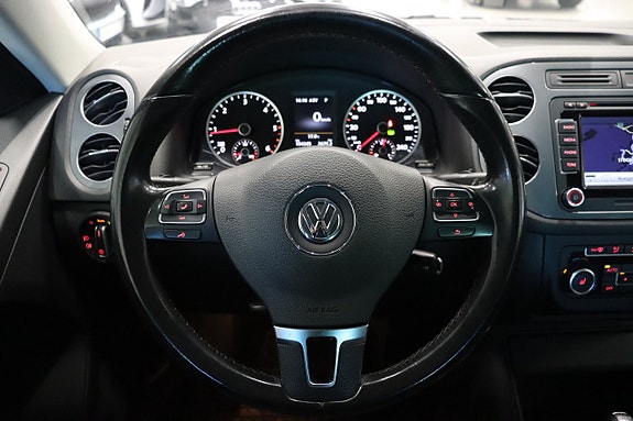 Volkswagen Tiguan 12 of 28