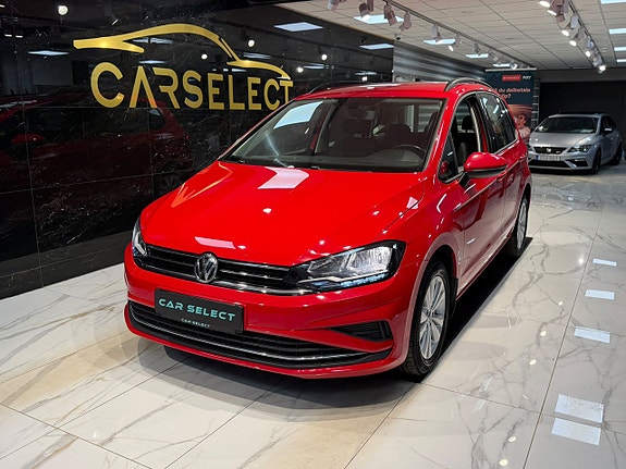 Volkswagen Golf Sportsvan 26 of 29