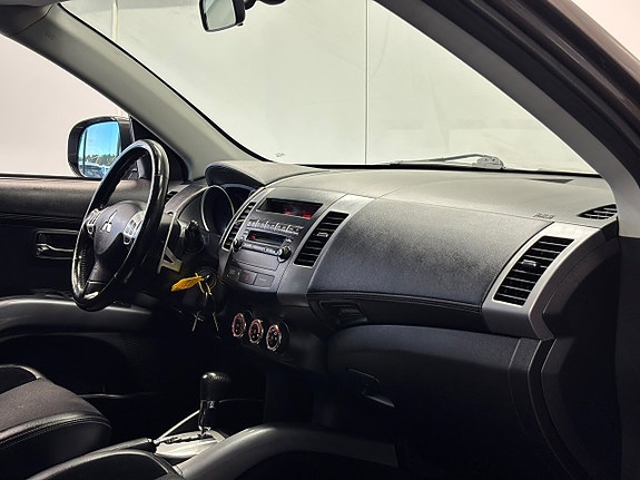 MITSUBISHI OUTLANDER 2.4 170ch 4X4 ETHANOL - BVA - PACK CONFORT - ATTELAGE - RÉGULATEUR DE VITESSE