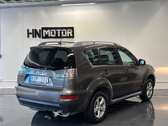 MITSUBISHI OUTLANDER 2.4 170ch 4X4 ETHANOL - BVA - PACK CONFORT - ATTELAGE - RÉGULATEUR DE VITESSE