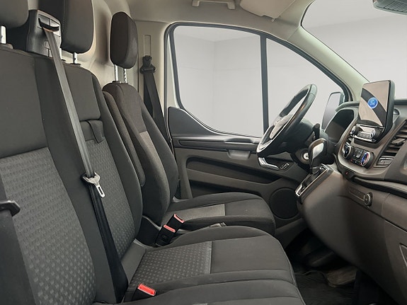 Ford Transit Custom 24 of 29