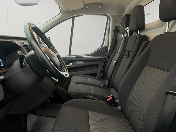 Ford Transit Custom 14 of 29