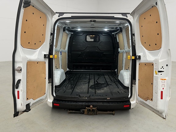 Ford Transit Custom 12 of 29