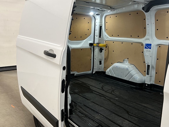 Ford Transit Custom 11 of 29