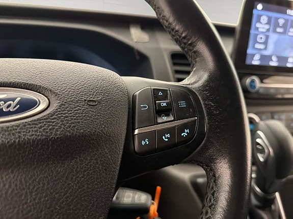 Ford Transit Custom 18 of 29