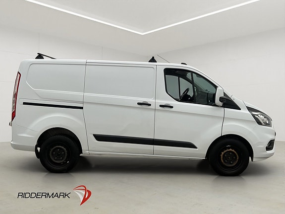 Ford Transit Custom 2 of 29