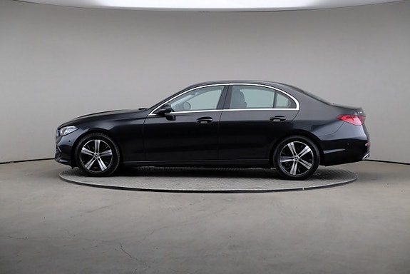 Mercedes-Benz C200 4 of 23