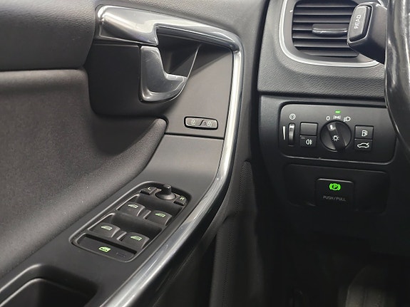Volvo S60 21 of 23