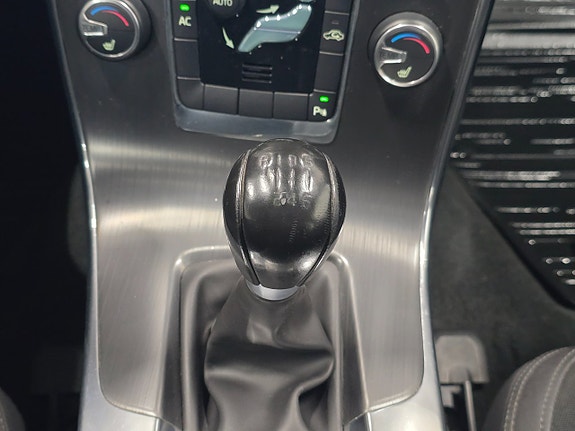 Volvo S60 17 of 23