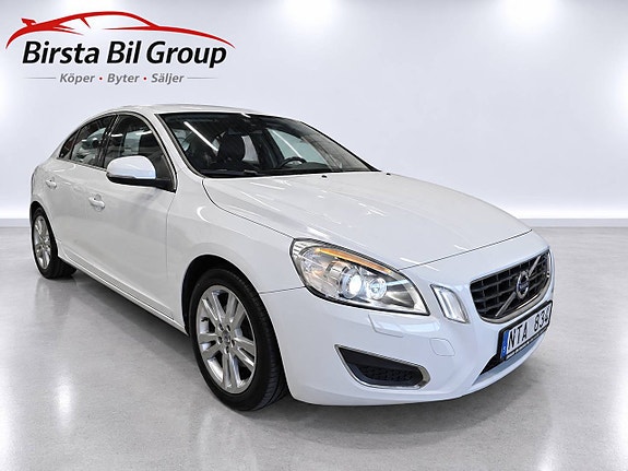Volvo S60 2 of 23