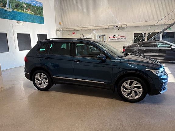 Volkswagen Tiguan 6 of 21