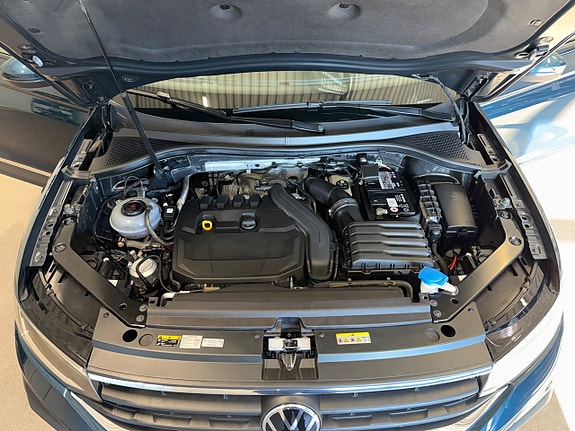 Volkswagen Tiguan 21 of 21