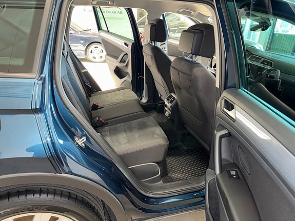 Volkswagen Tiguan 15 of 21