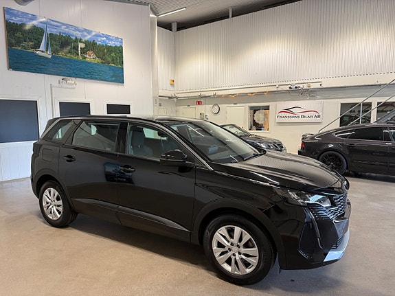 Peugeot 5008 9 of 23
