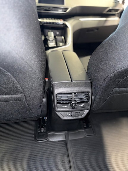 Peugeot 5008 21 of 23