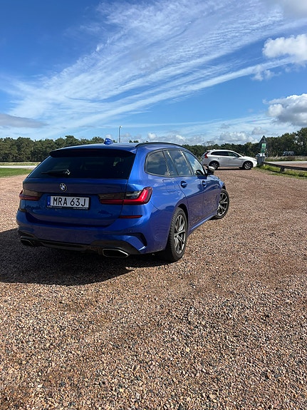 BMW M340d 3 of 6