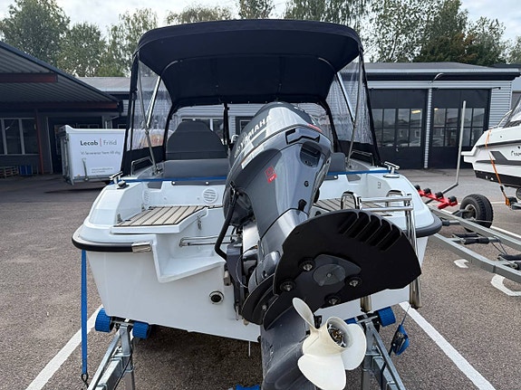 Yamarin 50BR + Yamaha F60 6 of 10