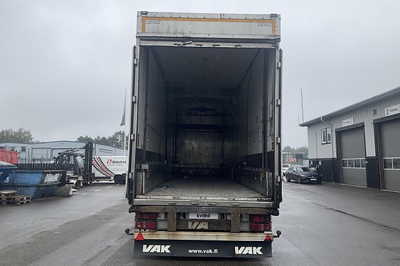VAK V-4-40 10 of 27