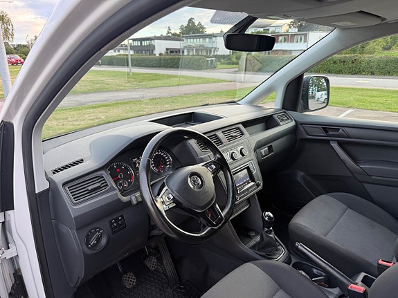 Volkswagen Caddy 7 of 11
