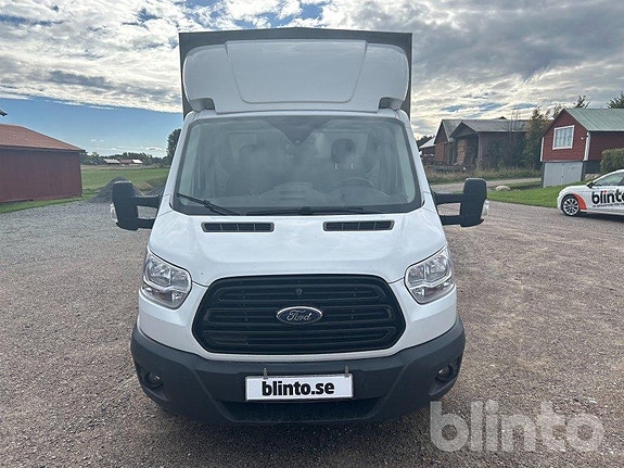 Flakbil med kapell Ford Transit 2.0 EcoBlue 2 of 6