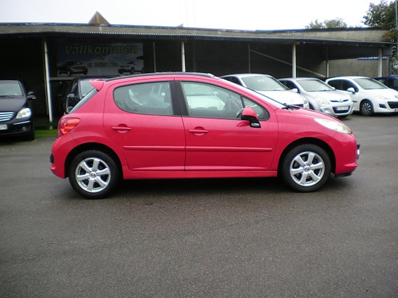 Peugeot 207 4 of 11