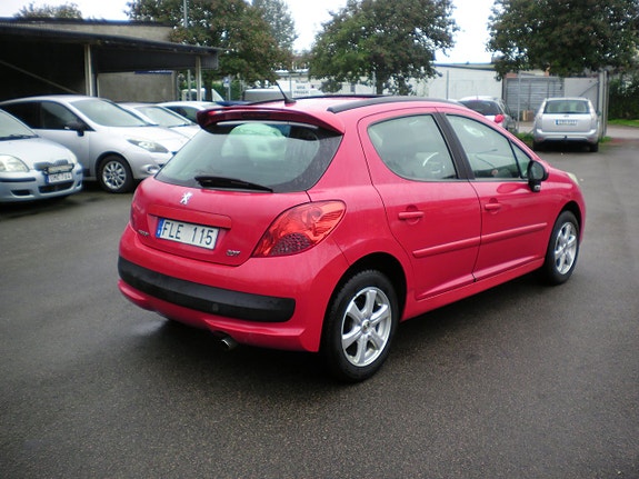 Peugeot 207 9 of 11