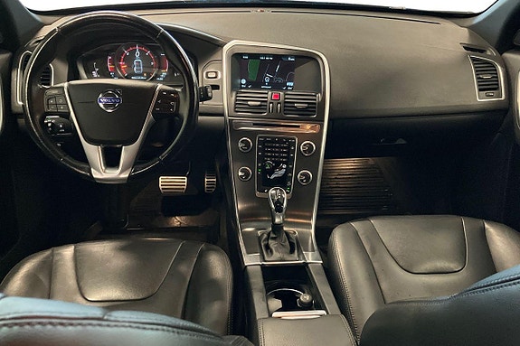 Volvo XC60 13 of 27