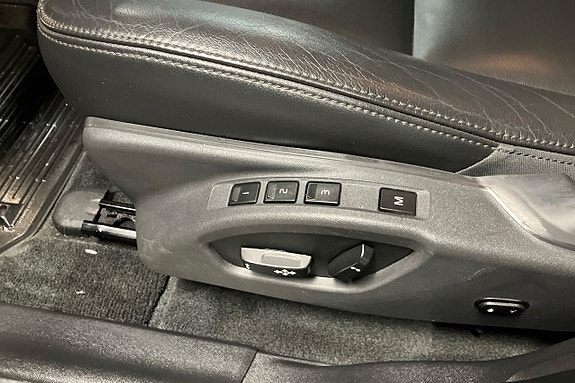 Volvo XC60 18 of 27