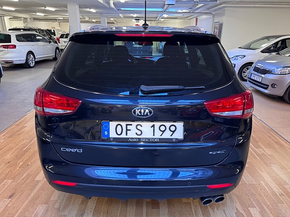 Kia Ceed 5 of 18