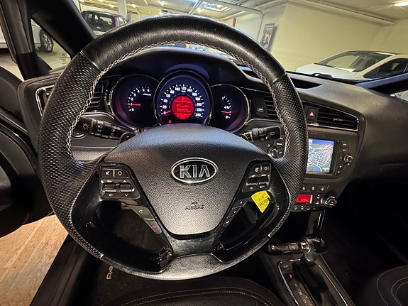 Kia Ceed 10 of 18