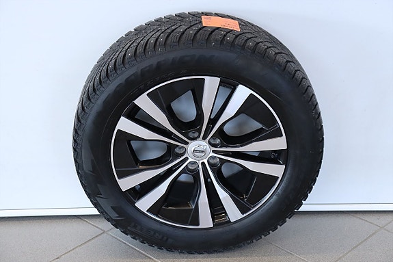 Volvo V90 Cross Country 18 of 18
